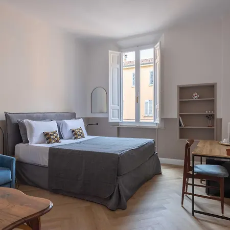 Oda ve Kahvaltı Artieri Suites, Piazza Maggiore Bolonya