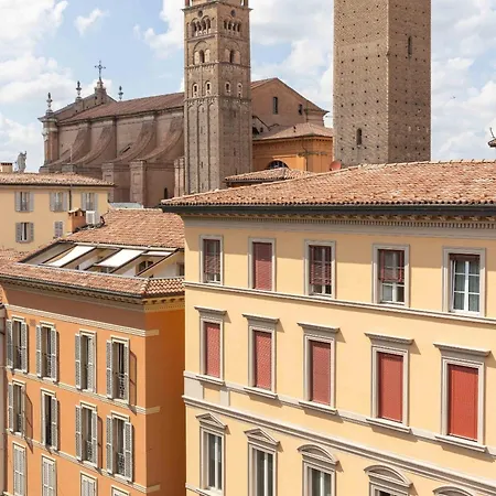 Oda ve Kahvaltı Artieri Suites, Piazza Maggiore Bolonya