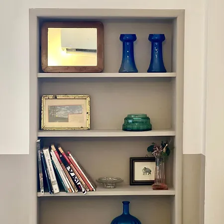 Oda ve Kahvaltı Artieri Suites, Piazza Maggiore Bolonya