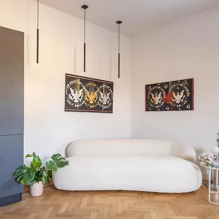 Oda ve Kahvaltı Artieri Suites, Piazza Maggiore