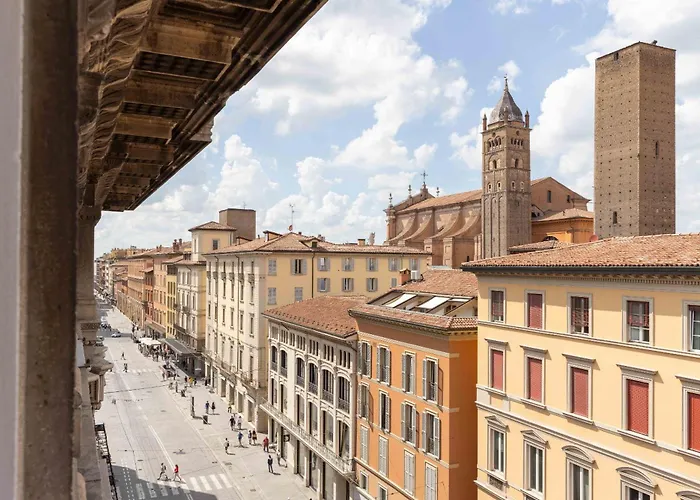 Artieri Suites, Piazza Maggiore 4*