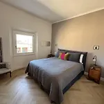 Nocleg ze śniadaniem Artieri Suites, Piazza Maggiore Bolonia