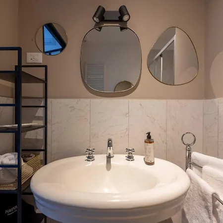 Artieri Suites, Piazza Maggiore 4*