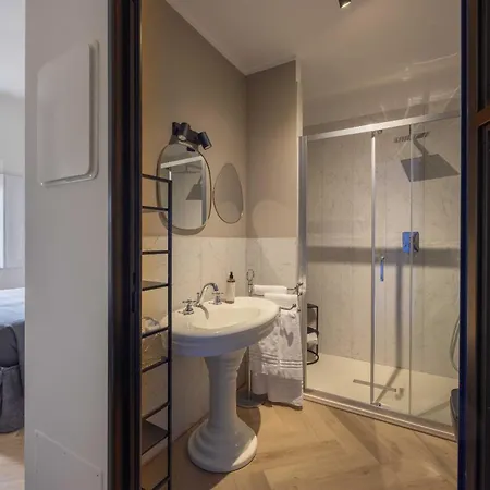 ベッド・アンド・ブレックファスト Artieri Suites, Piazza Maggiore 4*