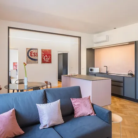 Artieri Suites, Piazza Maggiore Bed and breakfast 4*