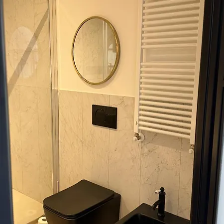Artieri Suites, Piazza Maggiore 住宿加早餐酒店 4*