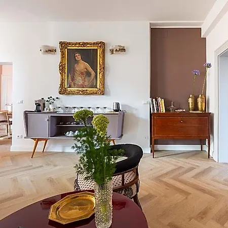 Artieri Suites, Piazza Maggiore 4* Bolonia