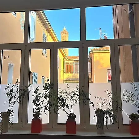 Artieri Suites, Piazza Maggiore