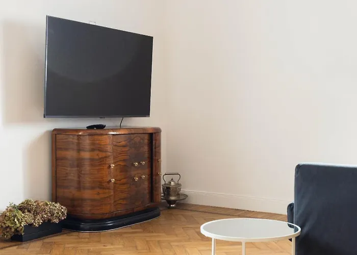 Artieri Suites, Piazza Maggiore B&B