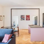 Artieri Suites, Piazza Maggiore 4*