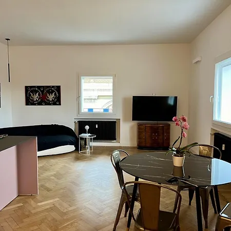 Artieri Suites, Piazza Maggiore